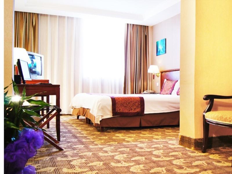 Greentree Inn Henan Luoyang Peony Square Business Hotel Esterno foto